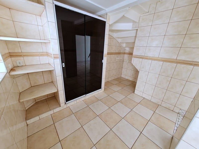 Casa, 3 quartos, 190 m² - Foto 2