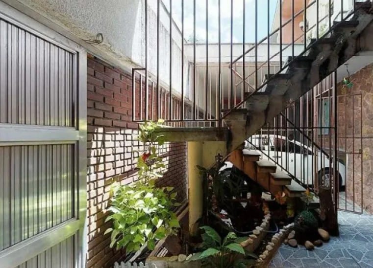 Casa, 5 quartos, 245 m² - Foto 4