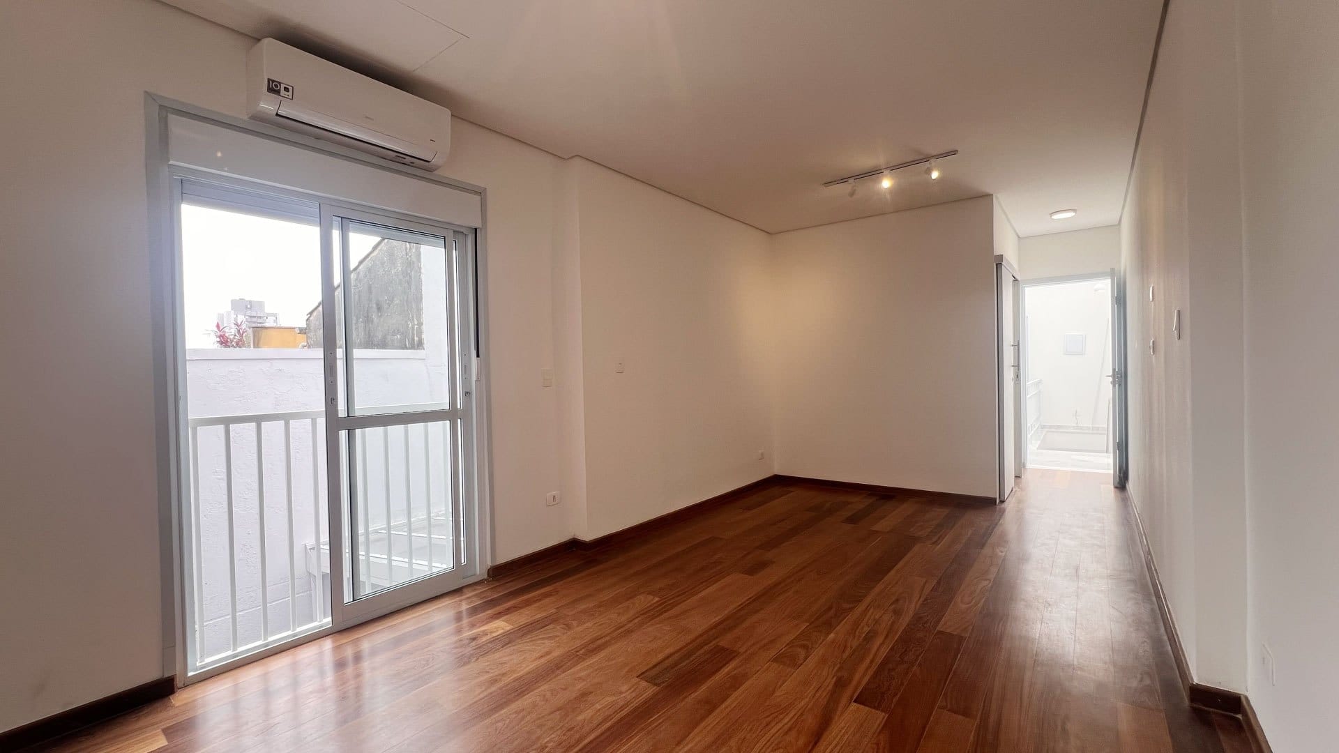 Casa, 3 quartos, 240 m² - Foto 4