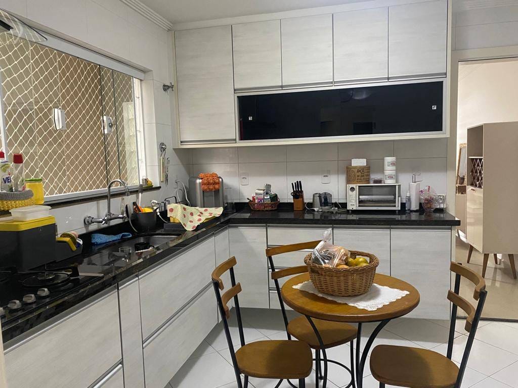 Casa, 3 quartos, 305 m² - Foto 27