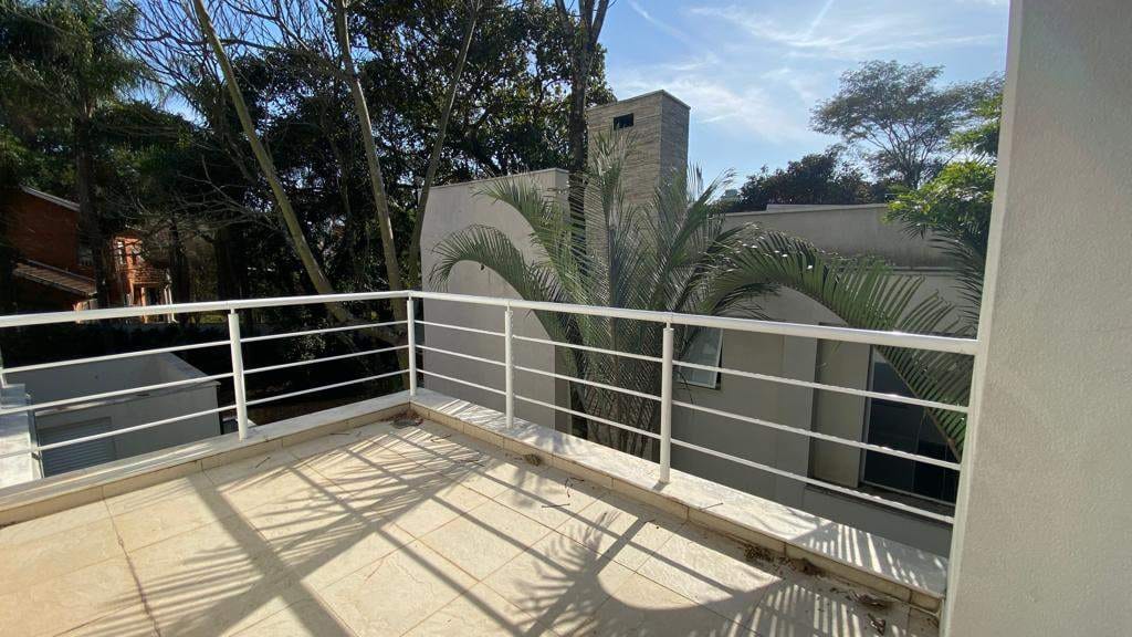 Casa à venda com 4 quartos, 931m² - Foto 25