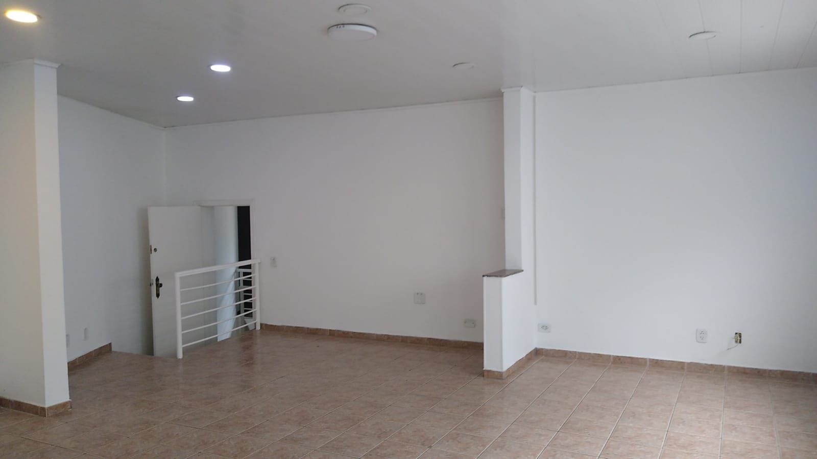 Casa à venda com 4 quartos, 400m² - Foto 22