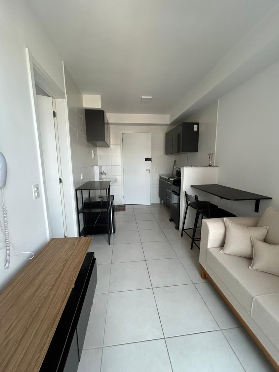 Apartamento, 1 quarto, 29 m² - Foto 2