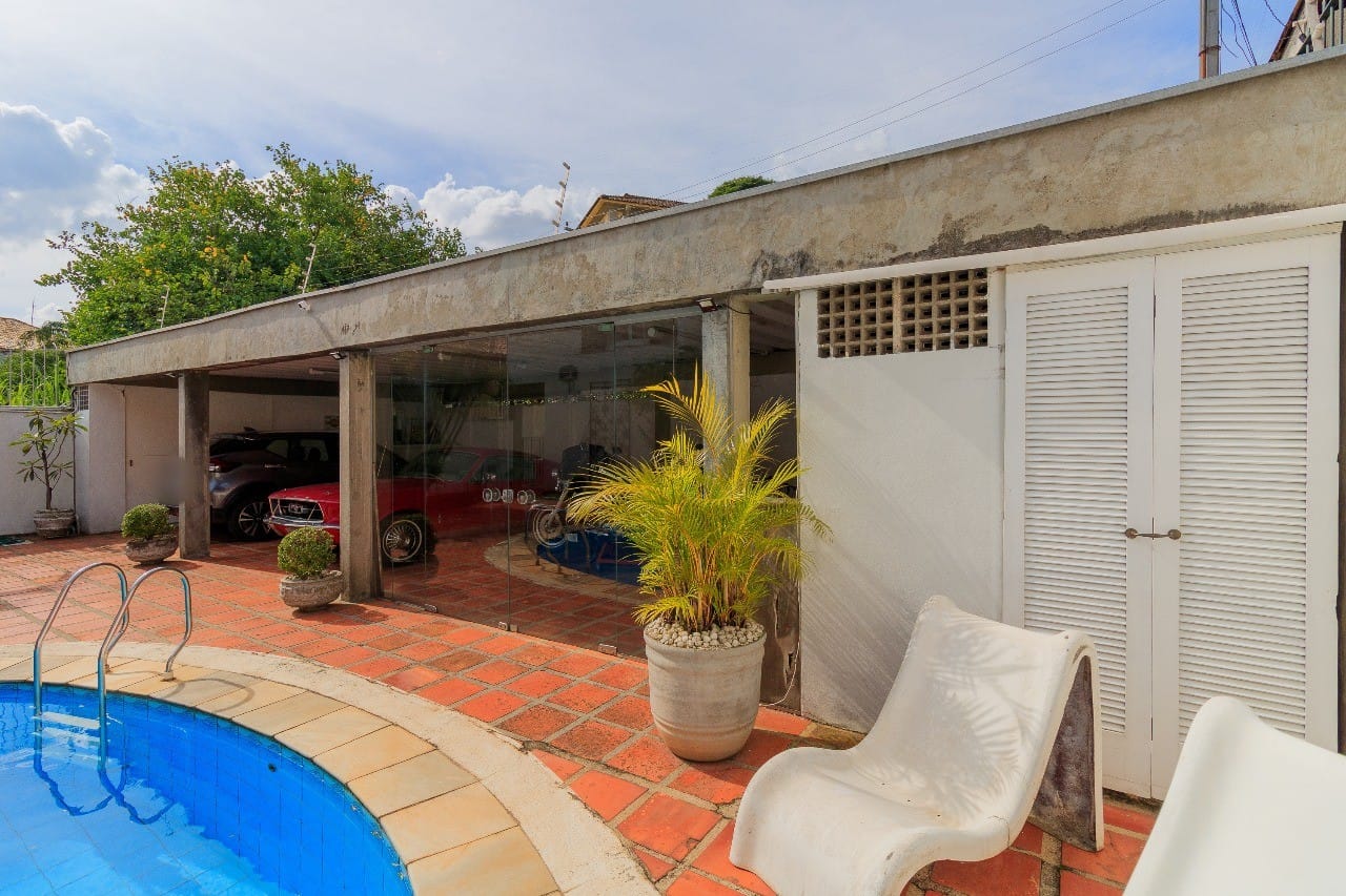 Casa, 4 quartos, 240 m² - Foto 33