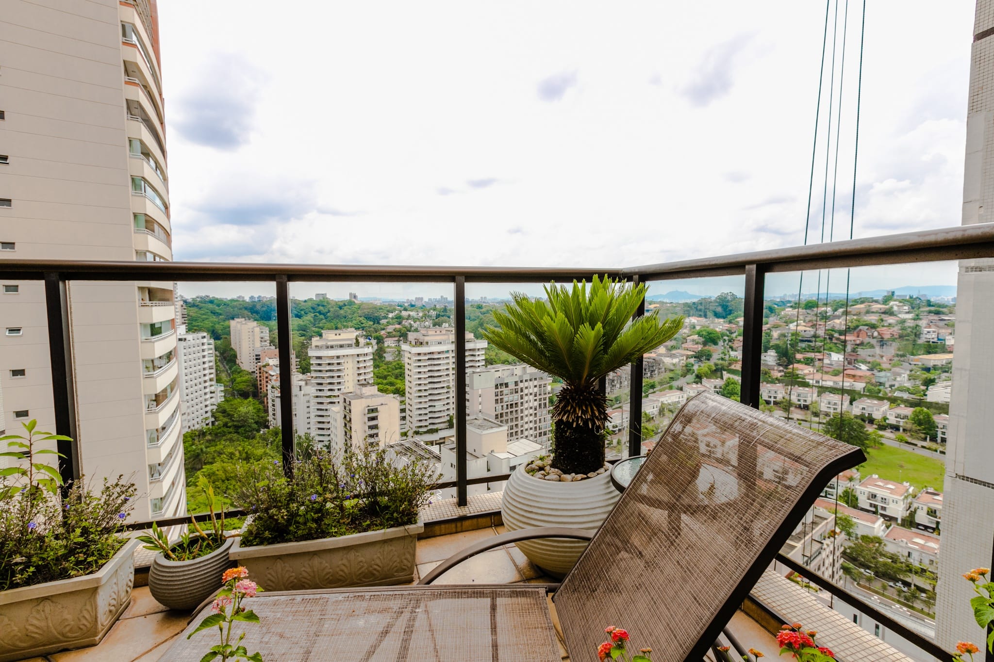 Apartamento, 3 quartos, 355 m² - Foto 1