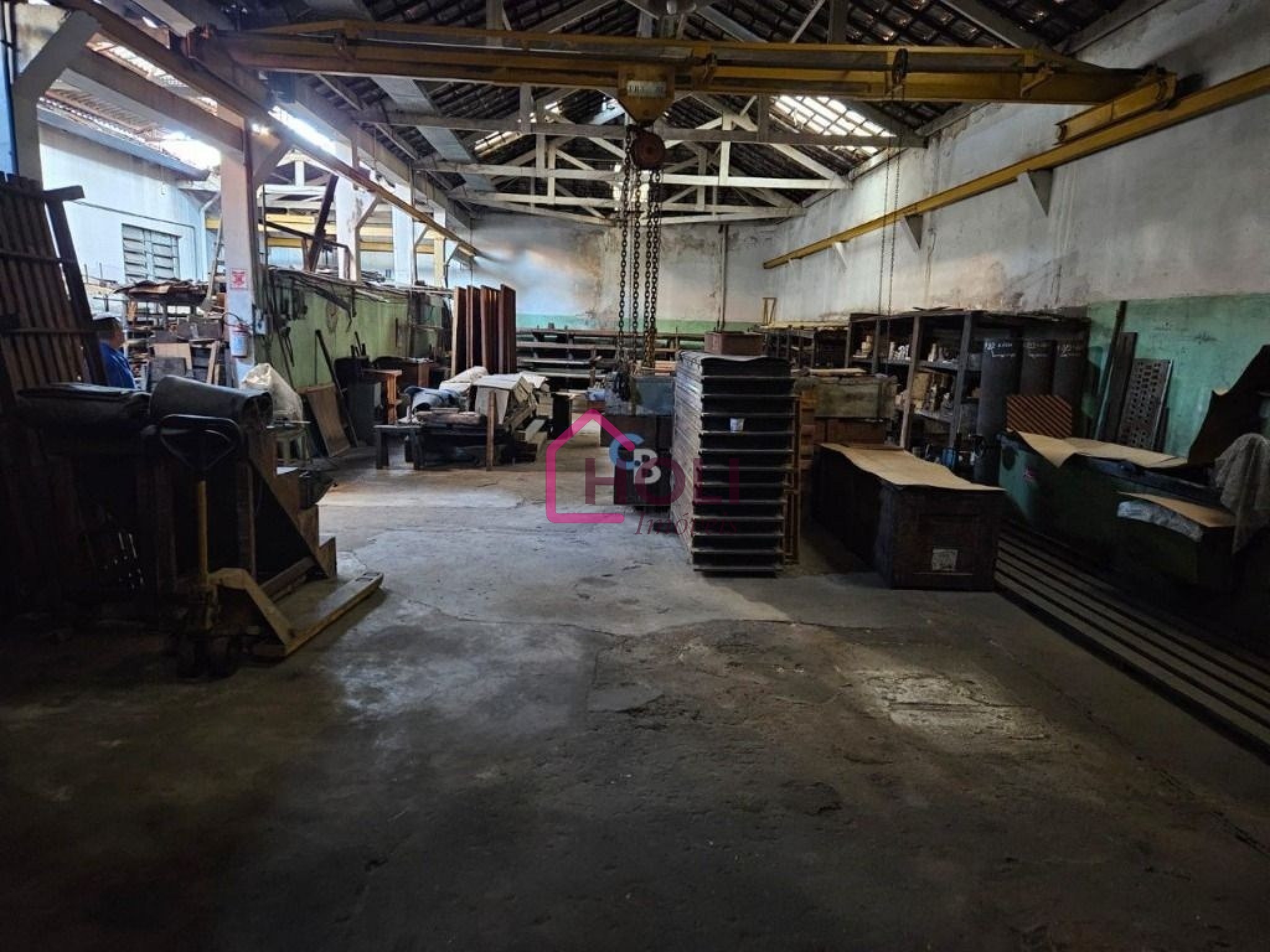 Loteamento e Condomínio, 1820 m² - Foto 1