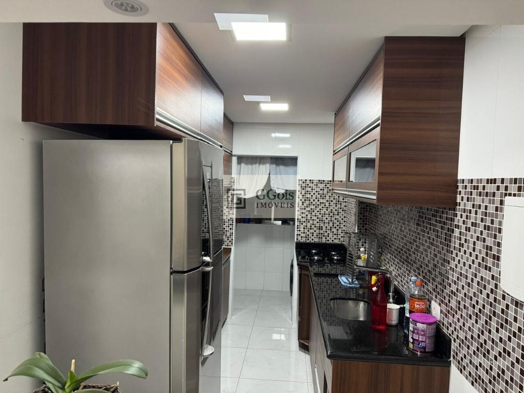 Apartamento à venda com 2 quartos, 56m² - Foto 10