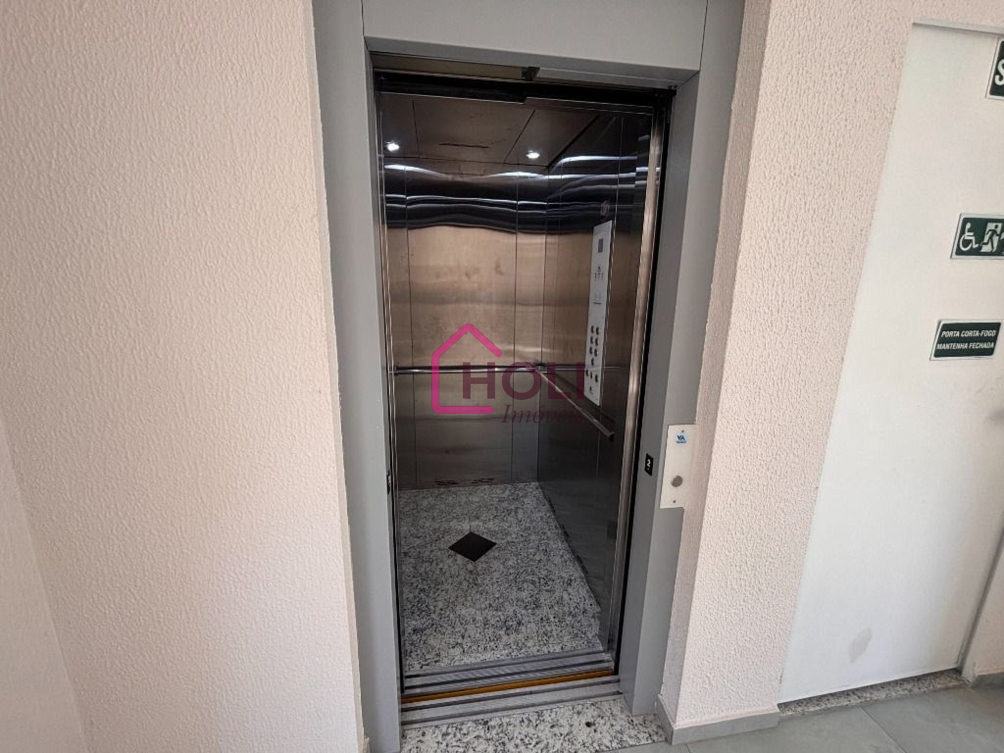Apartamento à venda com 2 quartos, 35m² - Foto 13