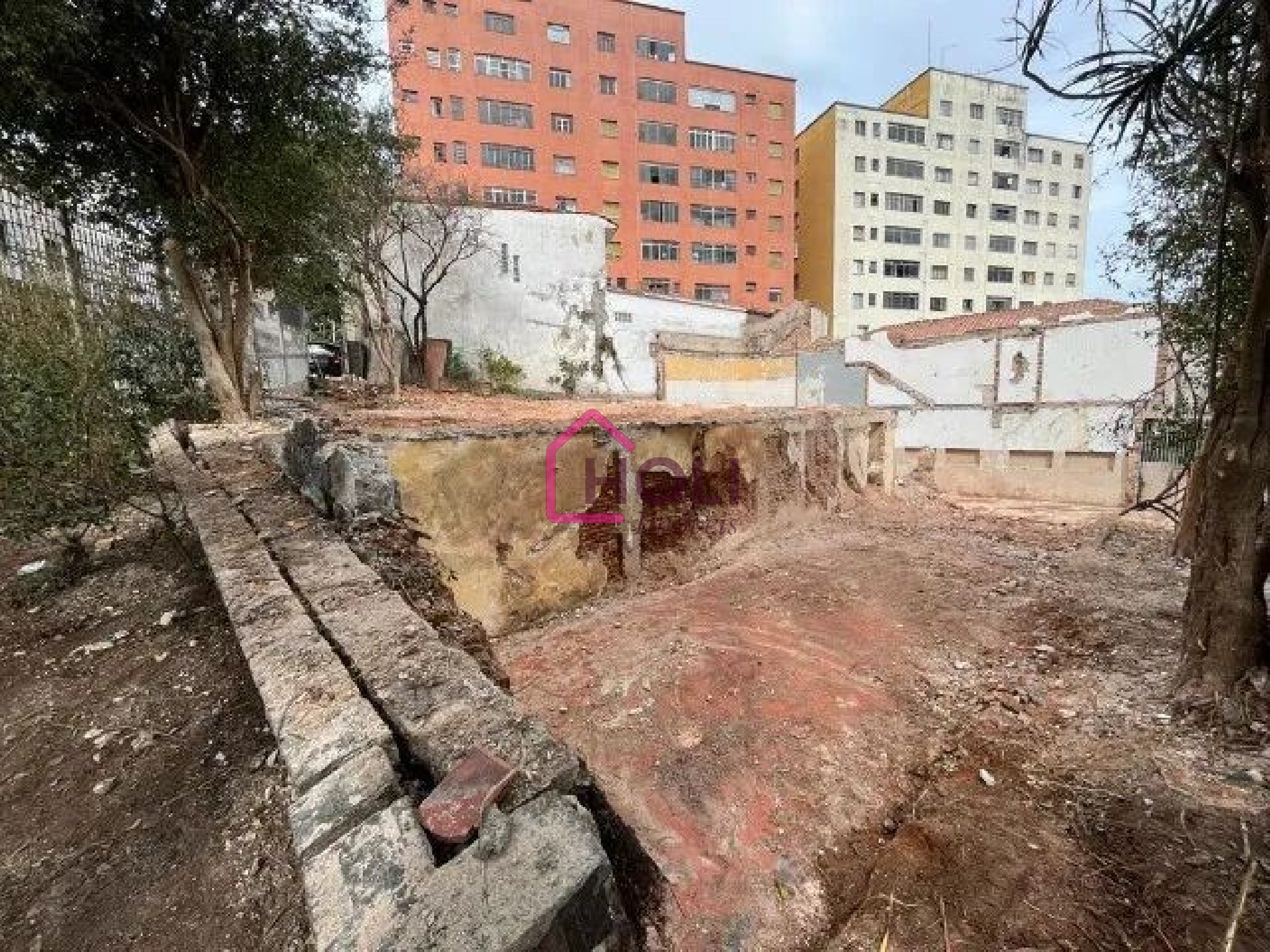 Loteamento e Condomínio, 680 m² - Foto 2