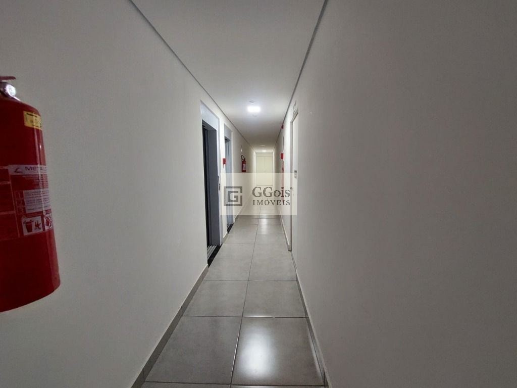 Apartamento à venda com 2 quartos, 46m² - Foto 13