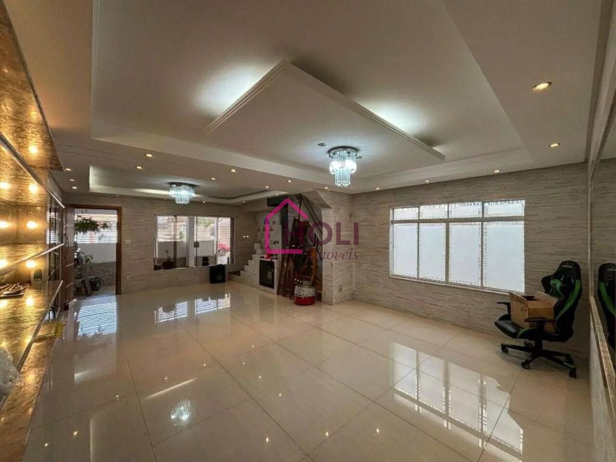 Casa, 3 quartos, 190 m² - Foto 2