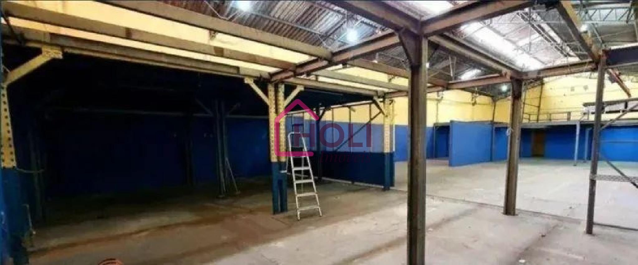 Depósito-Galpão, 217 m² - Foto 1