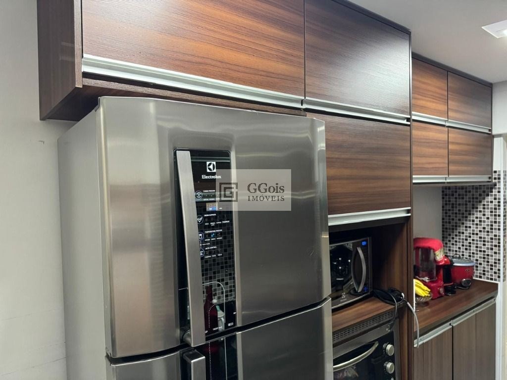 Apartamento à venda com 2 quartos, 56m² - Foto 11