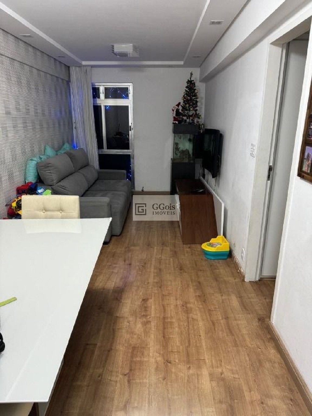 Apartamento à venda com 2 quartos, 56m² - Foto 1