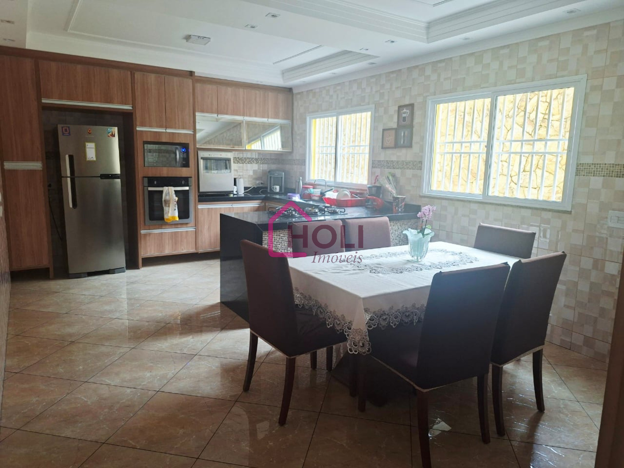 Casa, 3 quartos, 250 m² - Foto 3