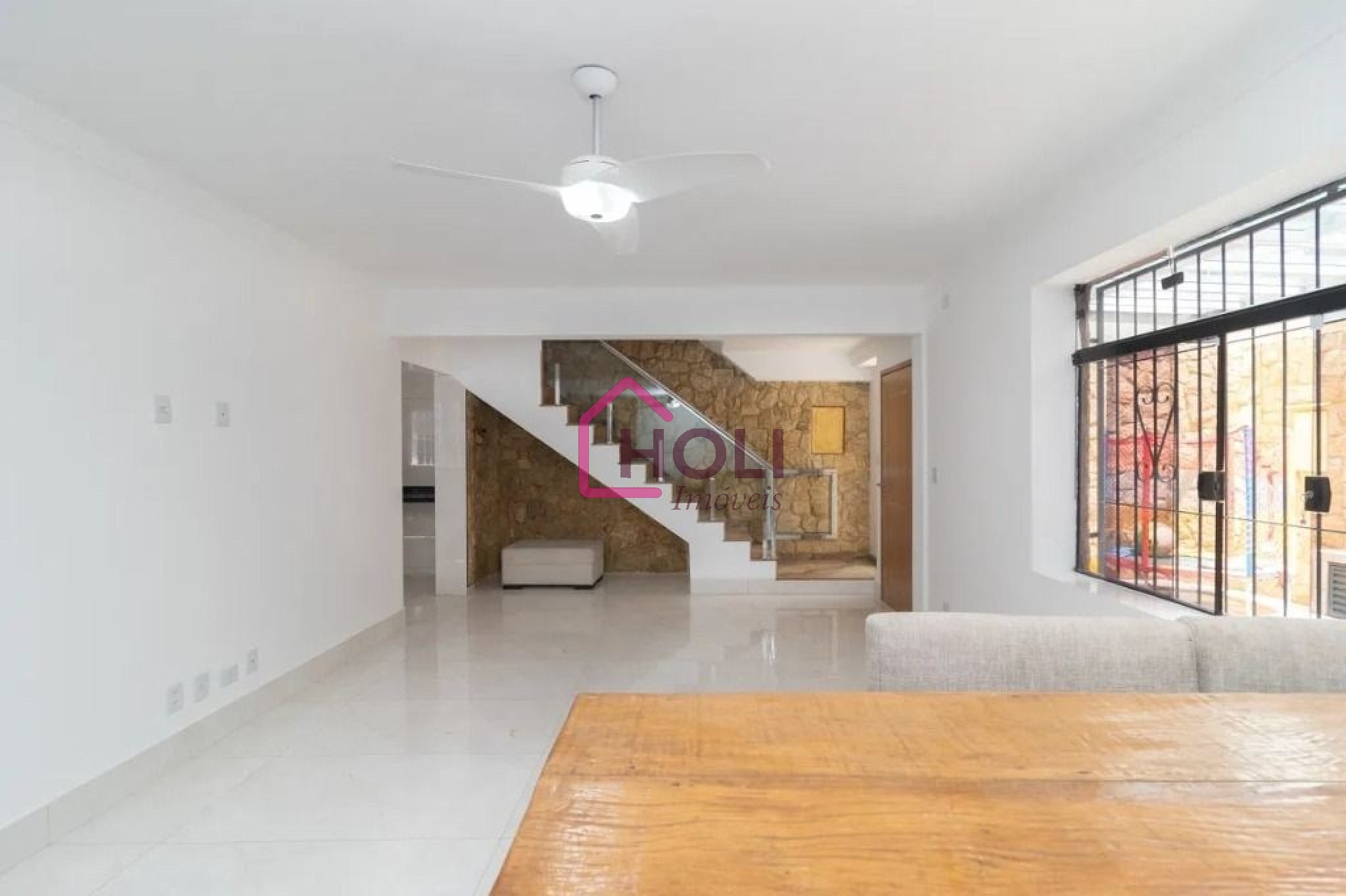 Casa, 2 quartos, 300 m² - Foto 1