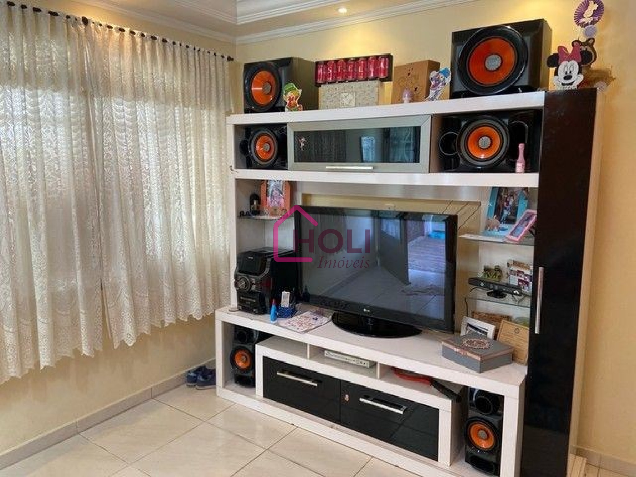 Casa, 4 quartos, 135 m² - Foto 1