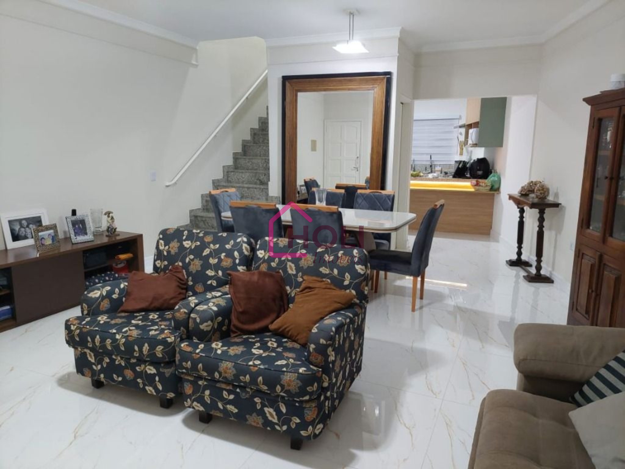 Casa, 3 quartos, 132 m² - Foto 1