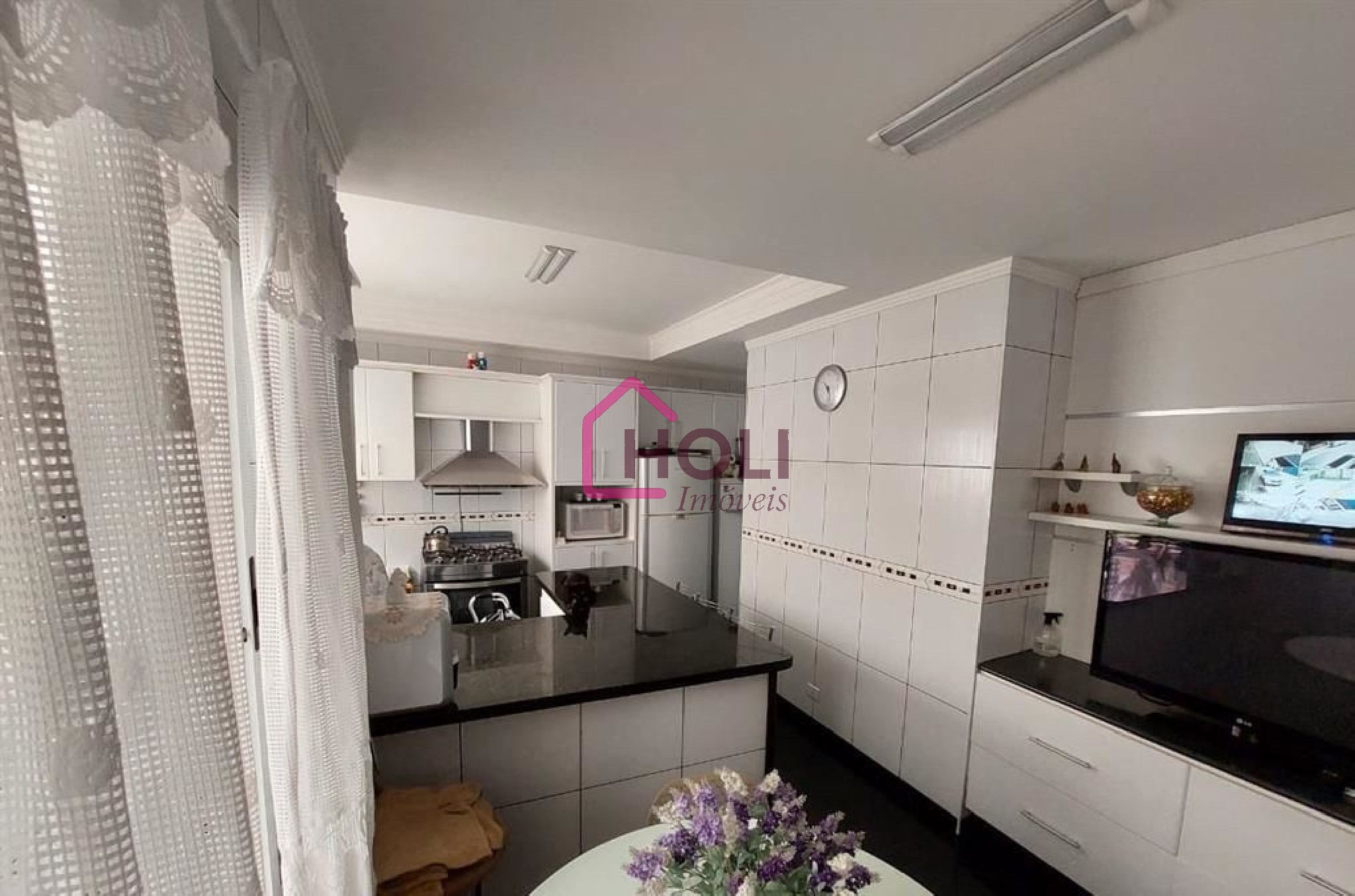 Casa, 4 quartos, 200 m² - Foto 3