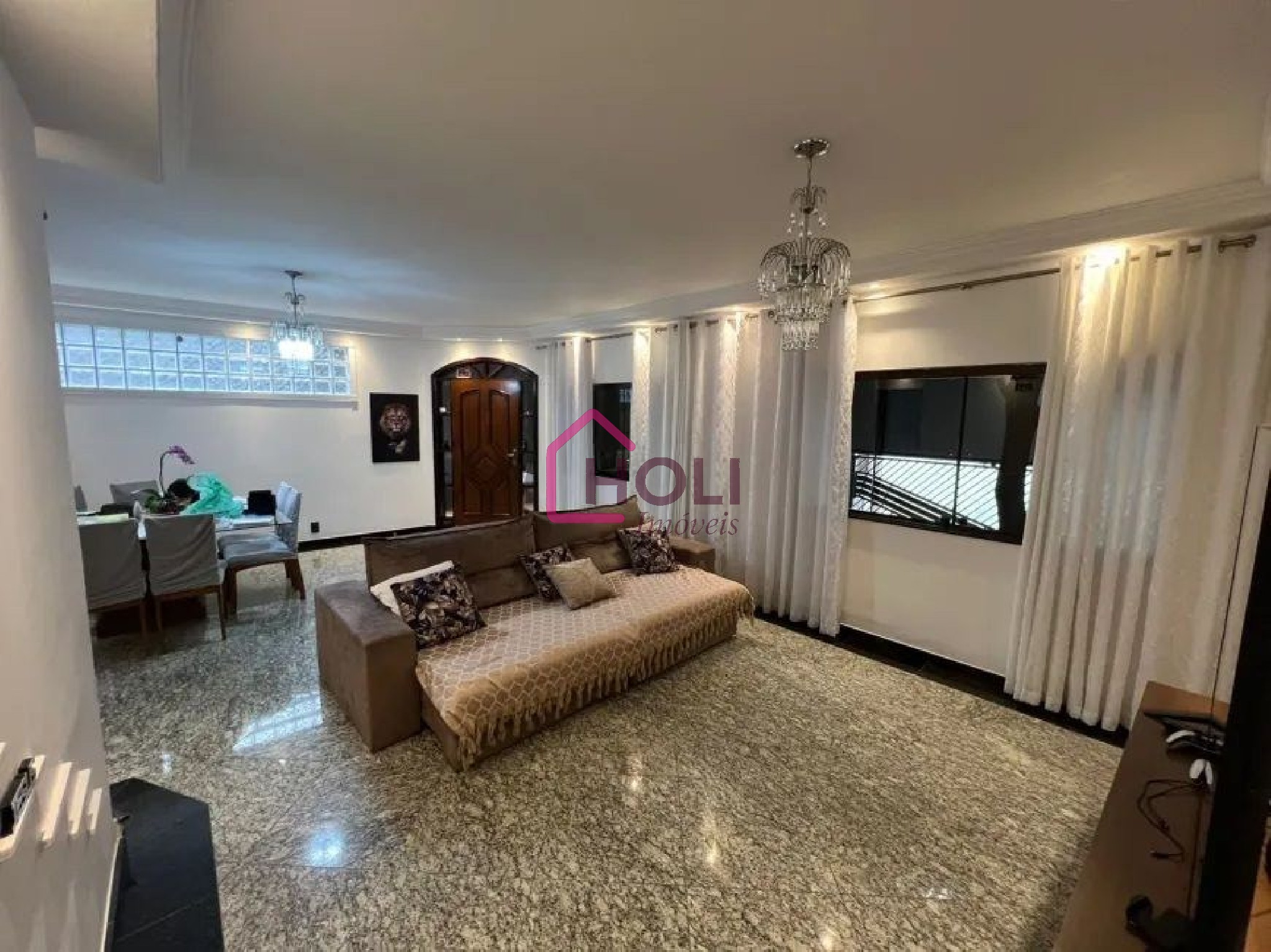 Casa, 3 quartos, 200 m² - Foto 1