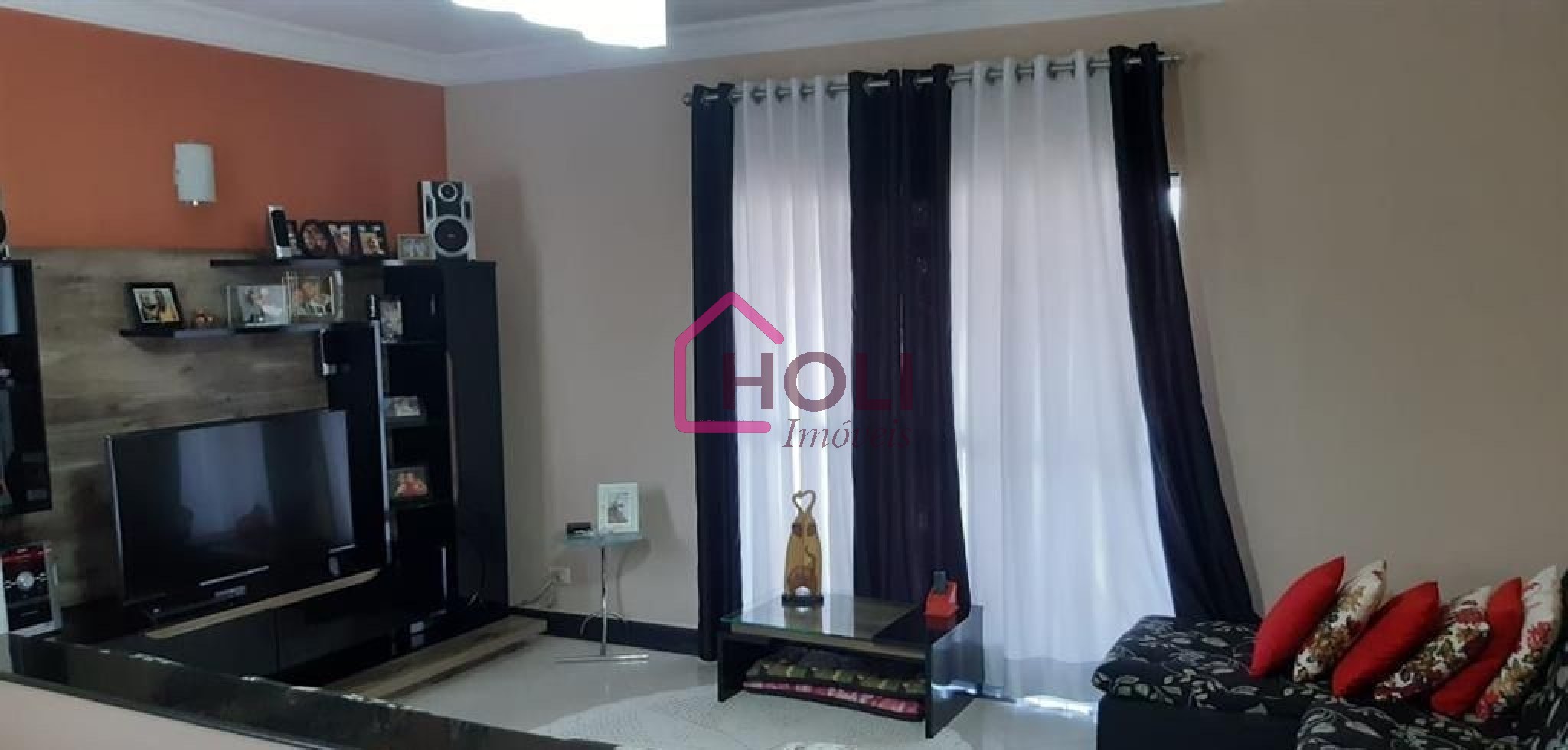 Casa, 3 quartos, 210 m² - Foto 1