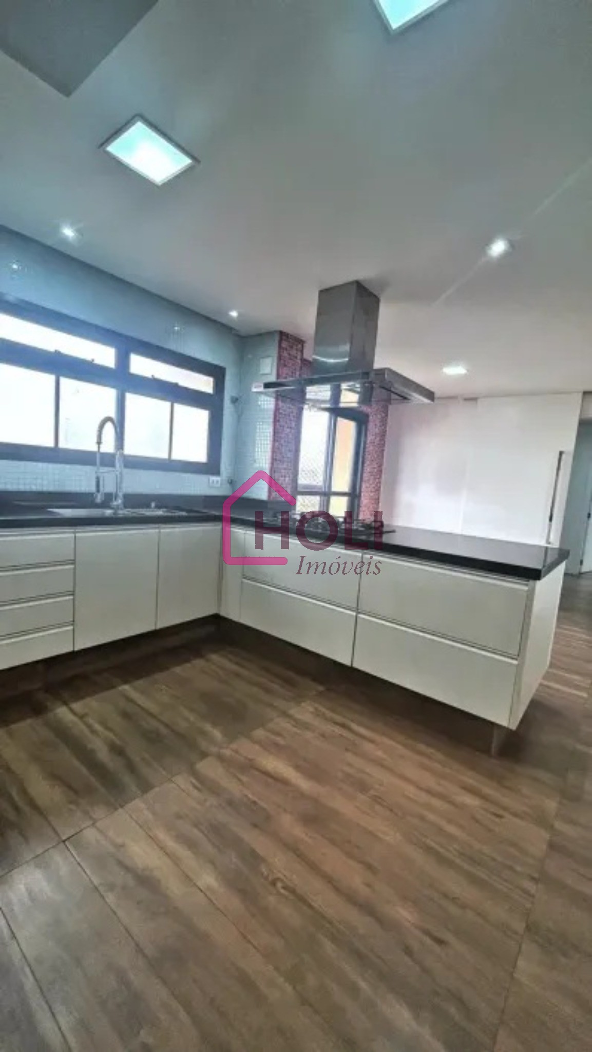 Cobertura, 3 quartos, 237 m² - Foto 13