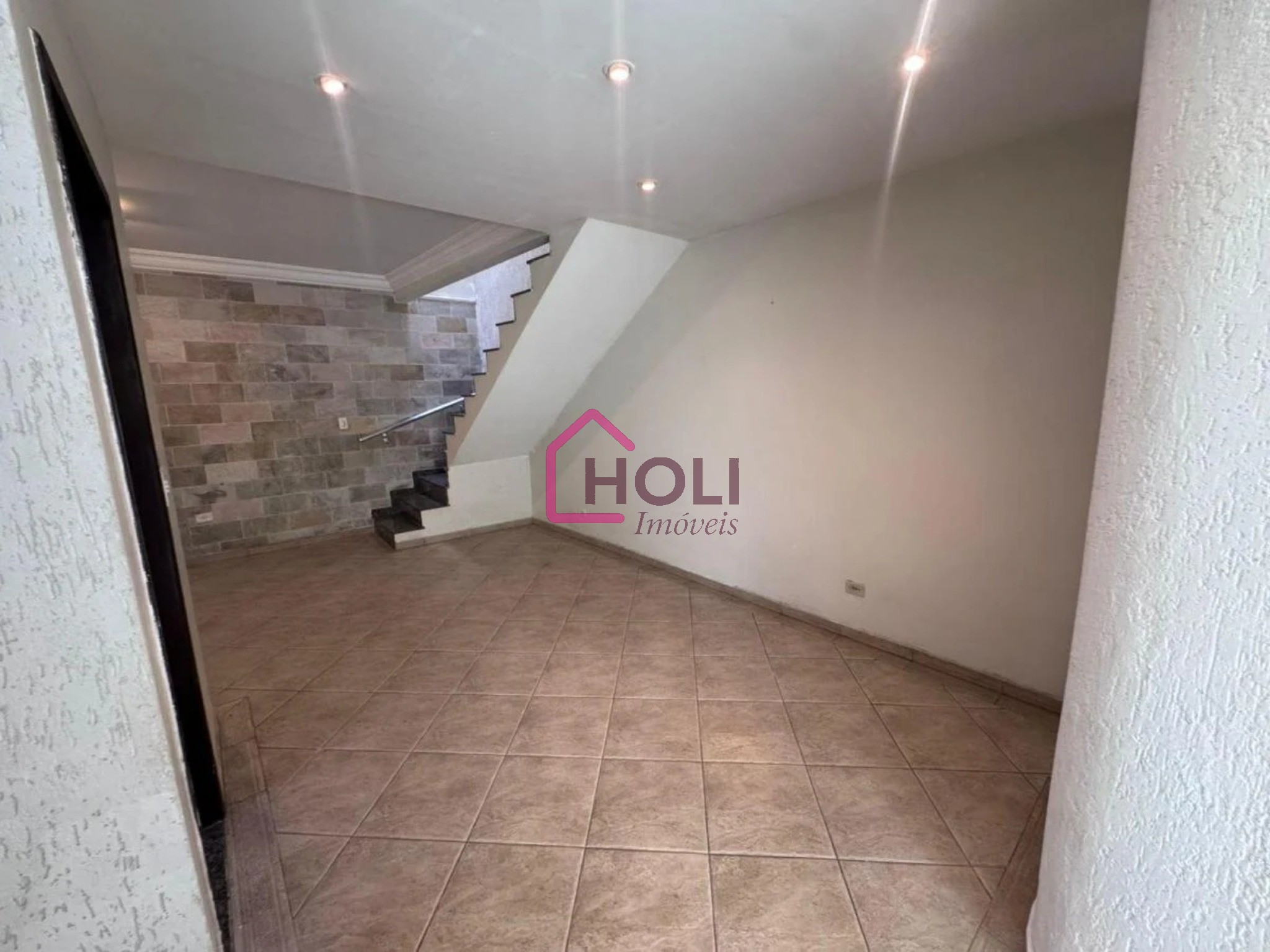Sobrado, 3 quartos, 270 m² - Foto 2