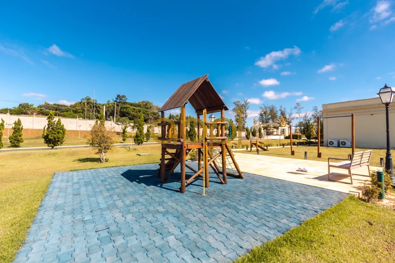 Terreno de 680,37 m² em condomínio à venda no Parque Villa dos Pinheiros, Indaiatuba-SP