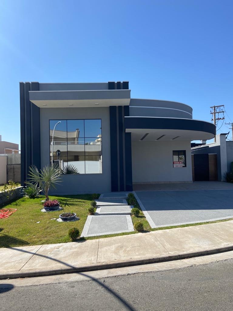 Casa de luxo em condomínio: 3 quartos, 3 suítes, 2 salas, 4 banheiros, 4 vagas, 235m² em Indaiatuba-SP!