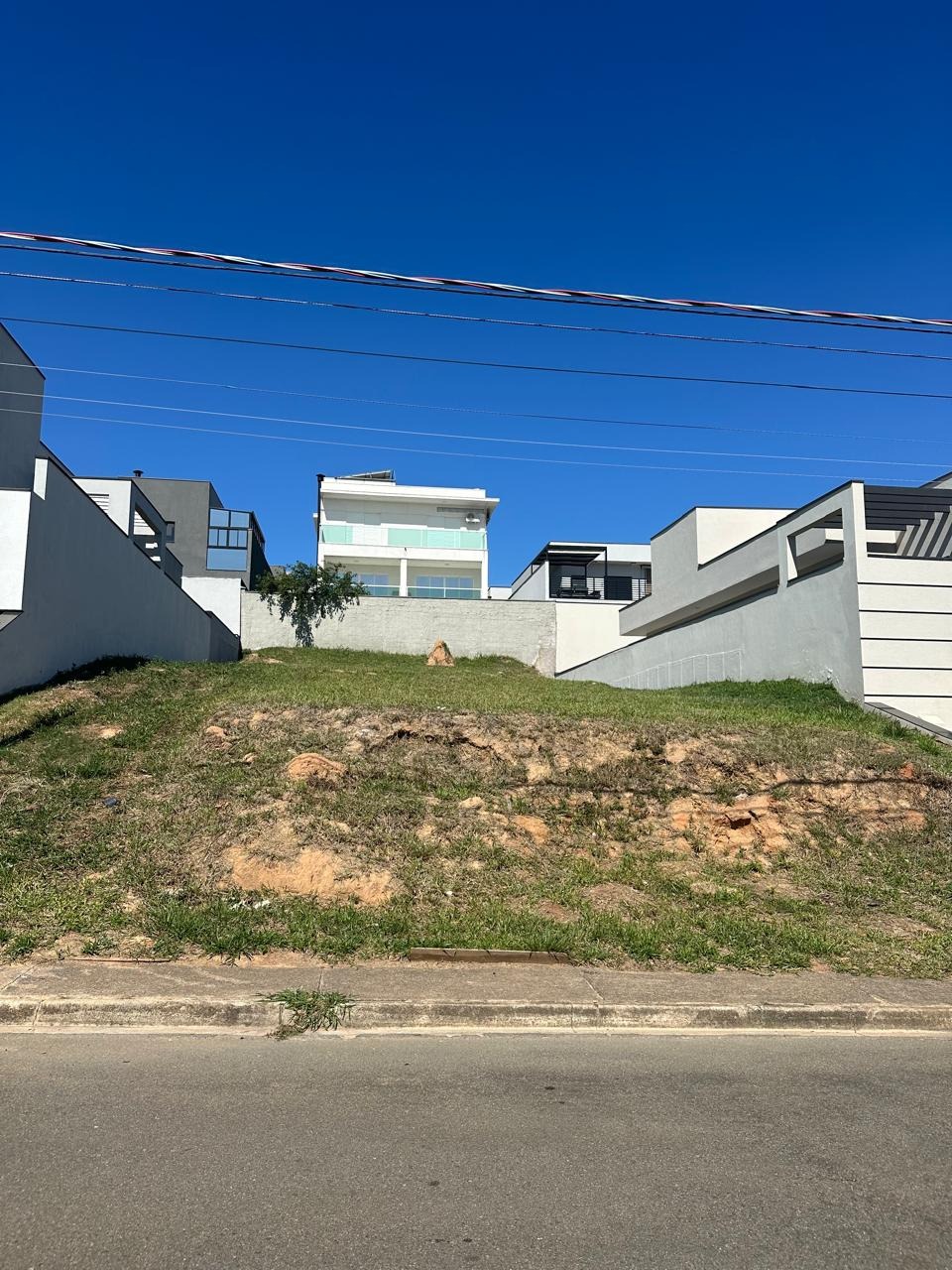 Terreno em Condomínio à Venda em Indaiatuba-SP, Terra Magna, 420m² de Área