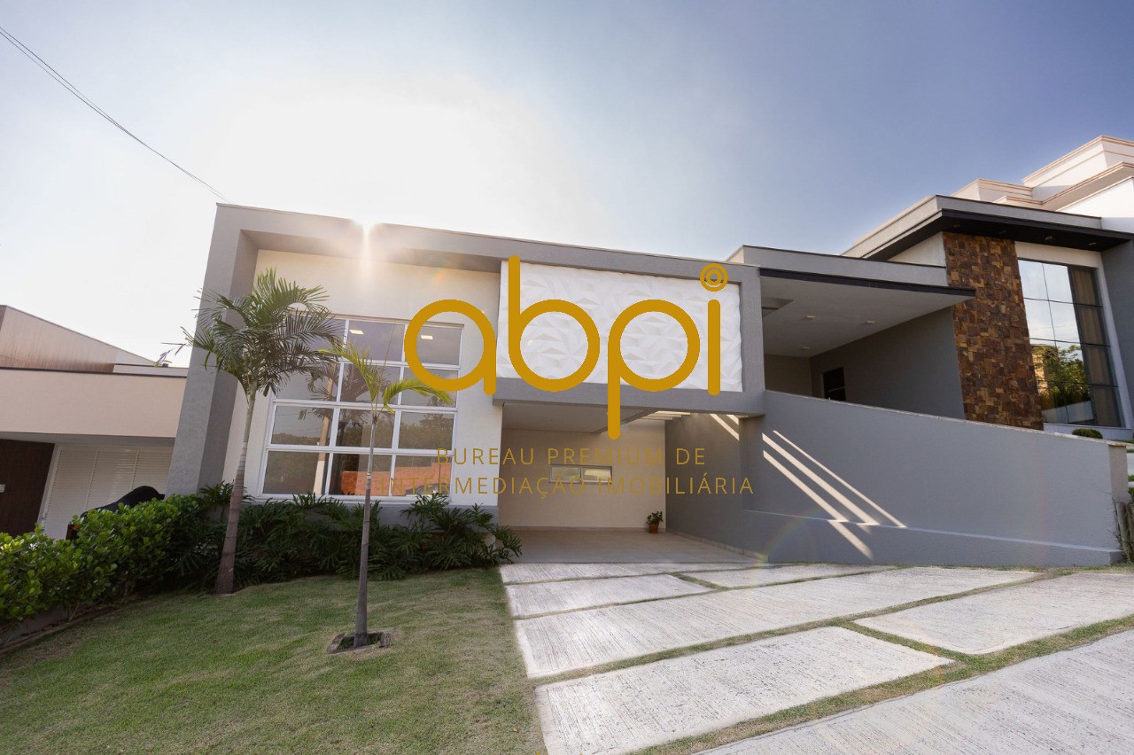 Casa de alto padrão em condomínio: 3 suítes, área gourmet, 4 vagas em Indaiatuba-SP. Invista no seu conforto e sofisticação!