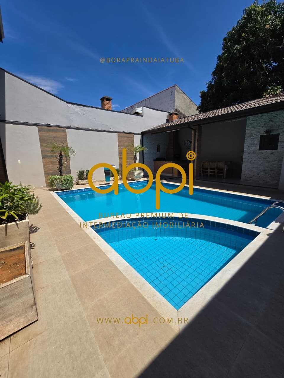 Imperdível! Casa à venda com 3 quartos e piscina no Jardim Regina- Indaiatuba-SP por R$ 1.500.000,00. Confira!