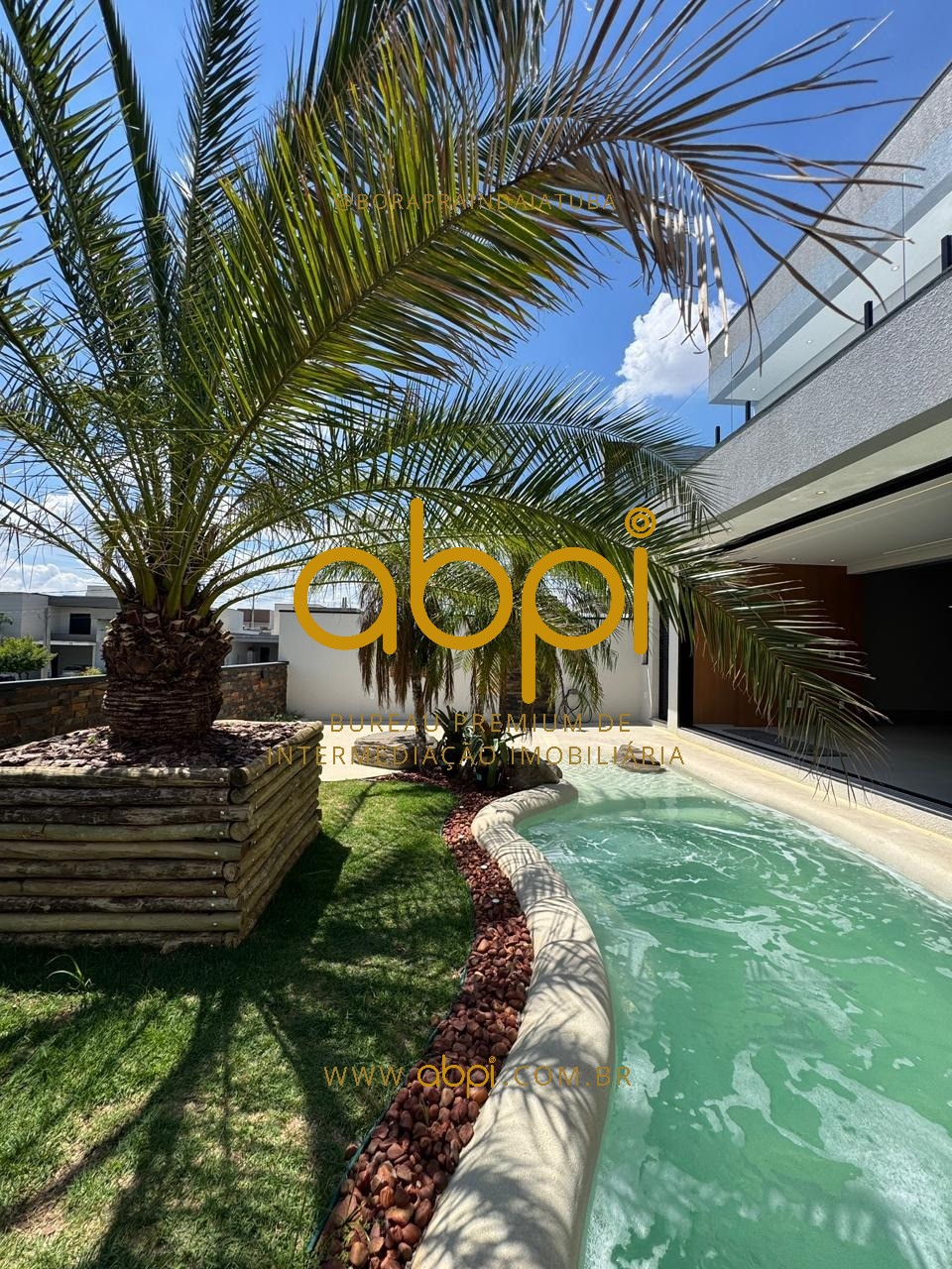Imperdível oportunidade: Casa de luxo em condomínio no Jardins Di Roma, Indaiatuba-SP - 4 quartos, 4 suítes, 3 salas - Aproveite!