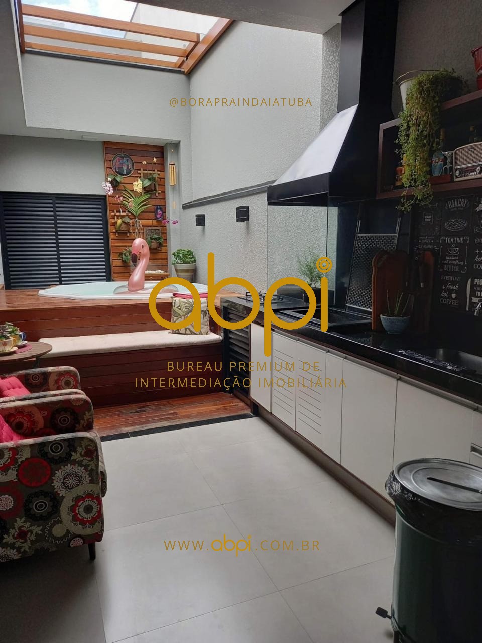 Casa em Condomínio no Jardins do Império, Indaiatuba-SP: 3 quartos, suíte, área gourmet e lazer completo!
