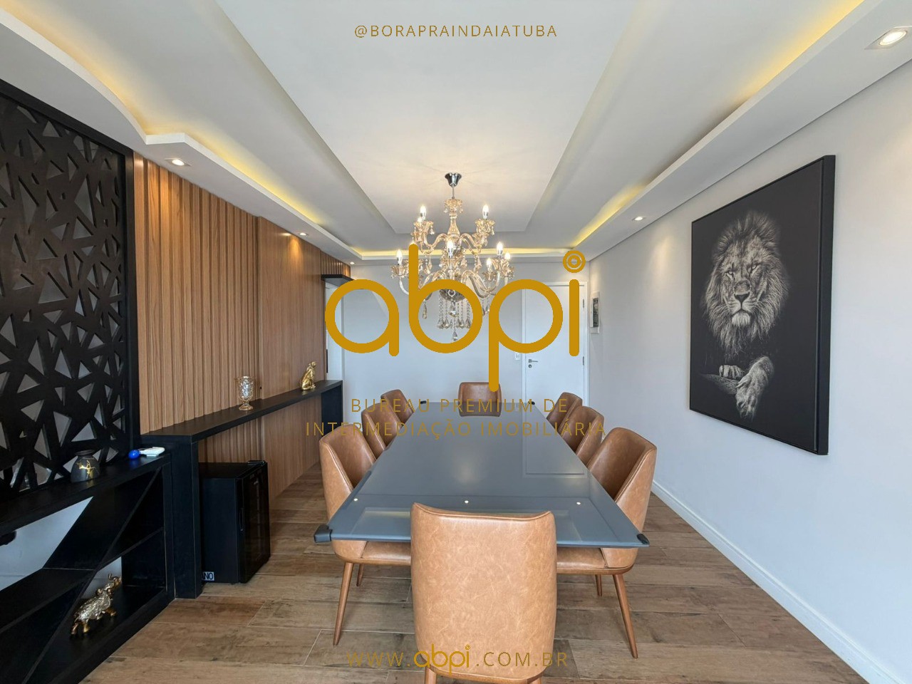 Imóvel de luxo em Indaiatuba-SP: Apartamento de 3 quartos, 2 suítes, 2 salas, 2 banheiros, 3 vagas de garagem e 260m² na Torres da Liberdade.