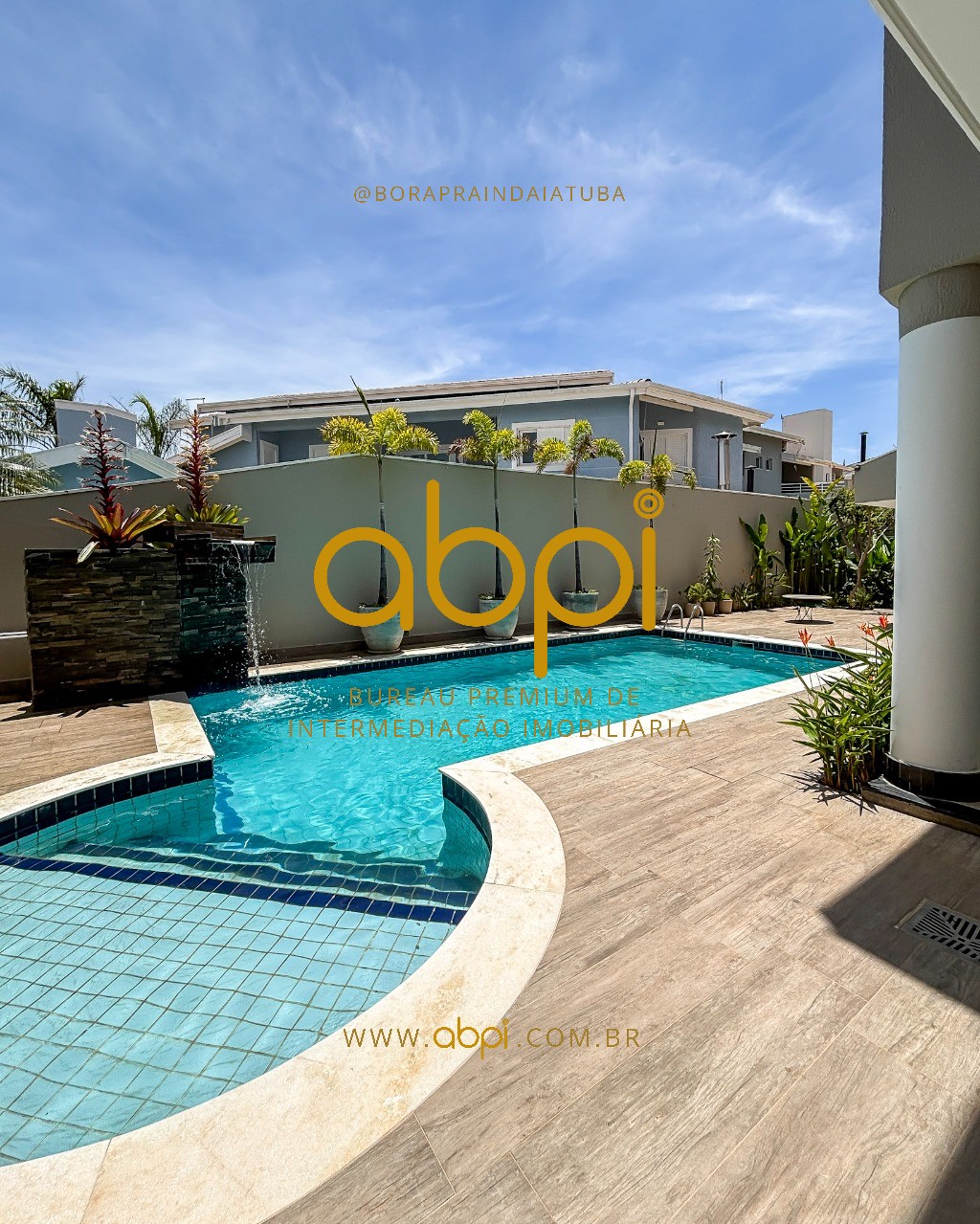 Casa de luxo em condomínio: 5 quartos, 3 suítes, 3 salas, 6 banheiros, 4 vagas, 444,62m² - Jardim Villa Romana, Indaiatuba-SP.