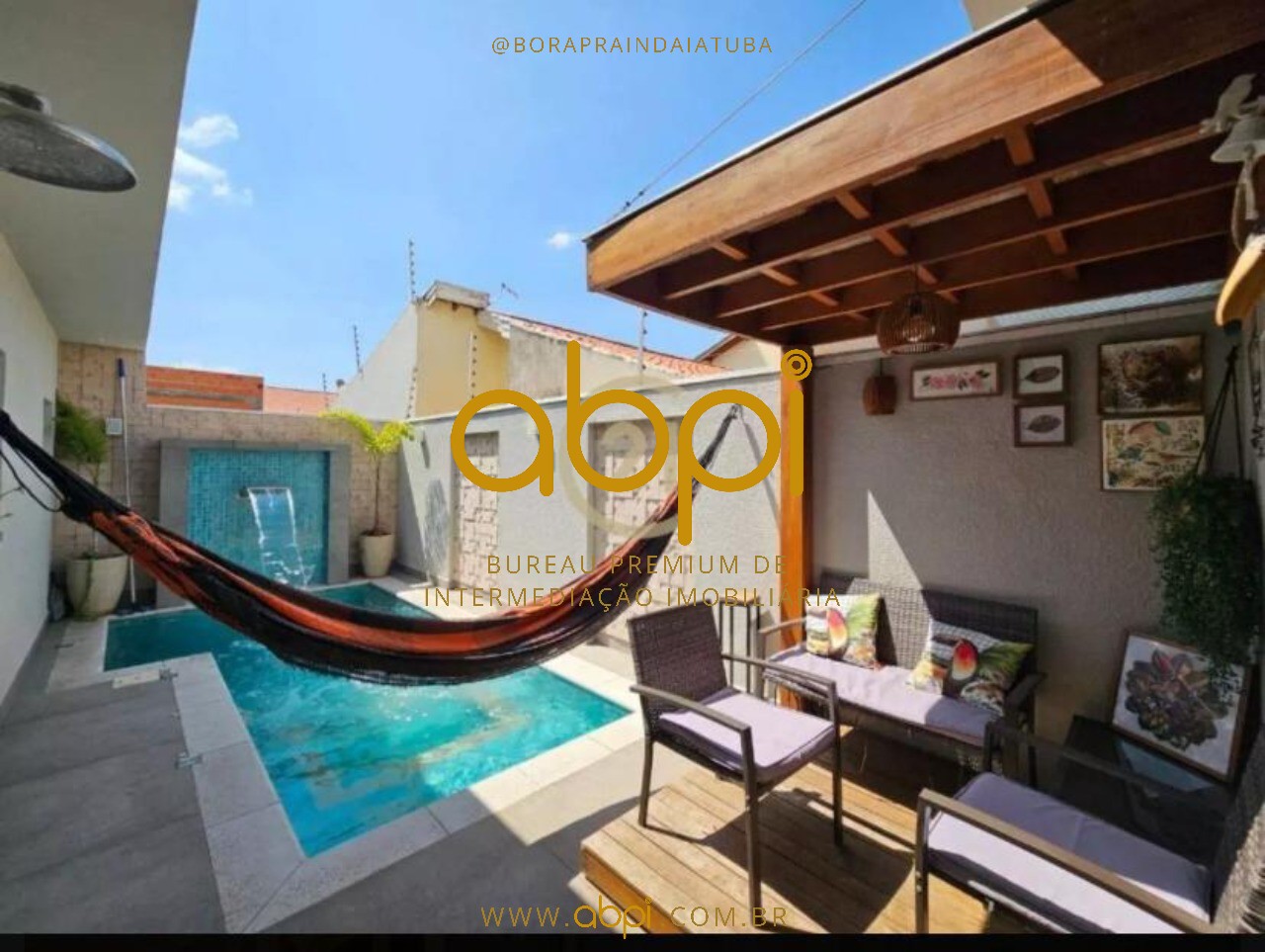 Casa de alto padrão em condomínio à venda em Indaiatuba-SP, Jardim Residencial Dona Lucilla: 4 quartos, 2 suítes, 2 salas, 5 banheiros, 214,80m².