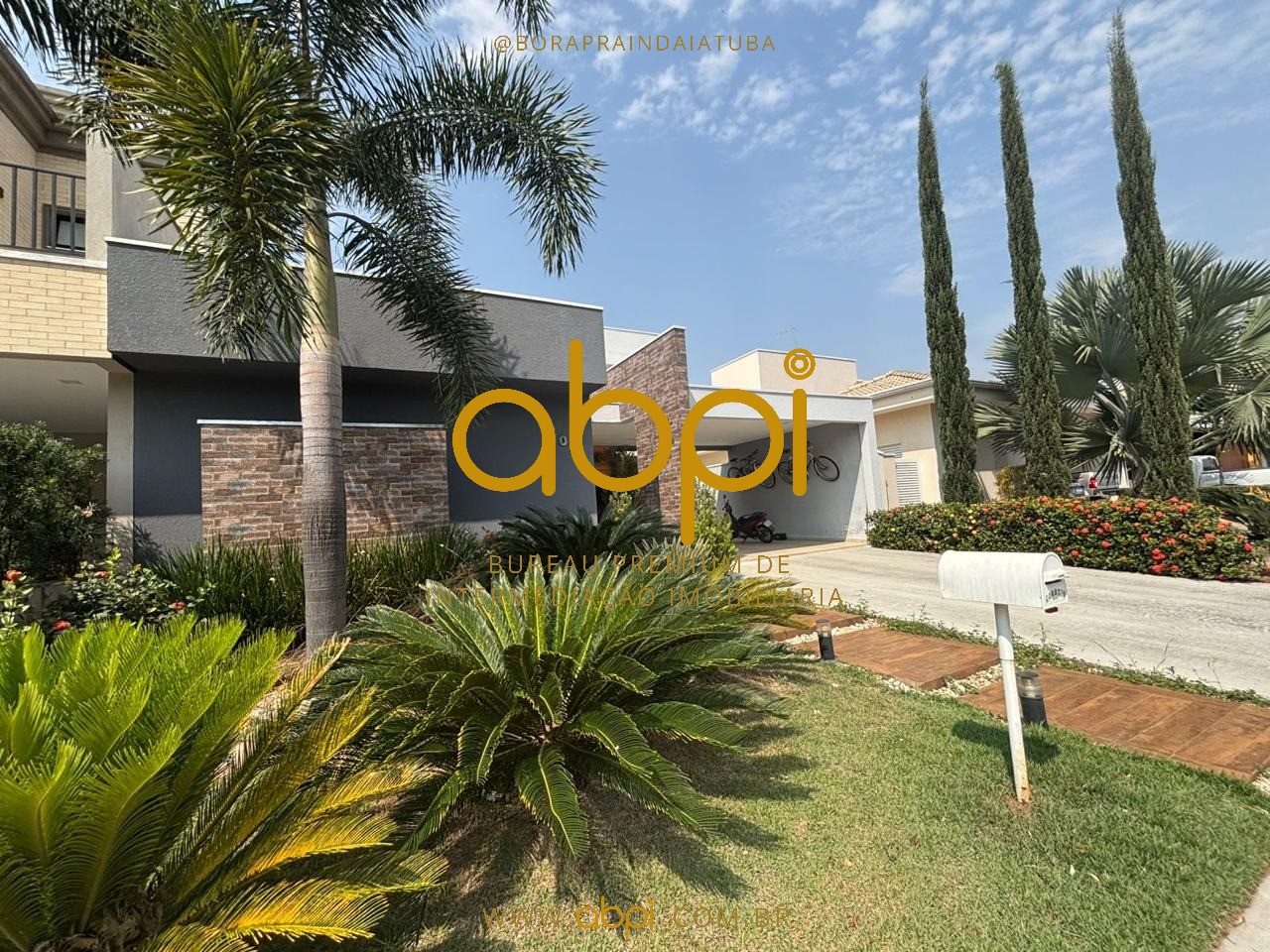 Casa de alto padrão em condomínio à venda em Indaiatuba-SP, Jardim Residencial Dona Lucilla: 4 quartos, 2 suítes, 2 salas, 5 banheiros, 214,80m².