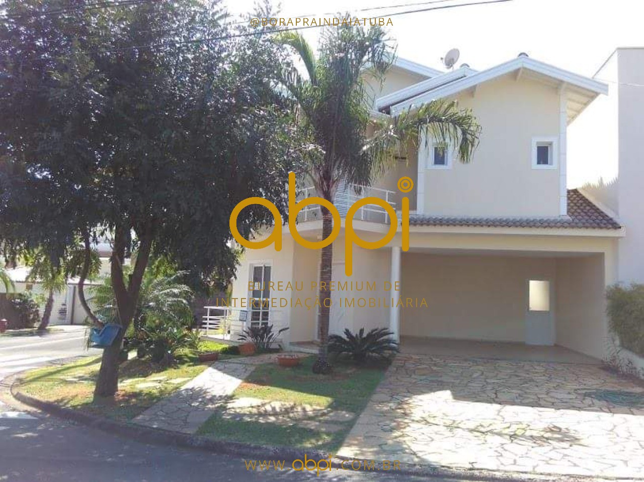Casa em condomínio para locação em Indaiatuba-SP, Jardim Villa Romana, 4 quartos, 4 suítes, 3 salas, 4 banheiros, 4 vagas, 249,63 m². Venha conferir!
