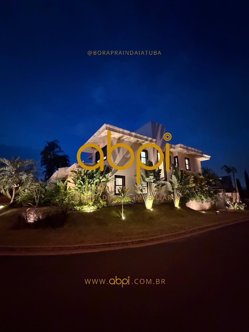 Espetacular Casa em Condomínio na Vila Inglesa, Indaiatuba-SP: 4 Quartos, 2 Suítes, 3 Salas e 400m² de Área.Venha Conferir!