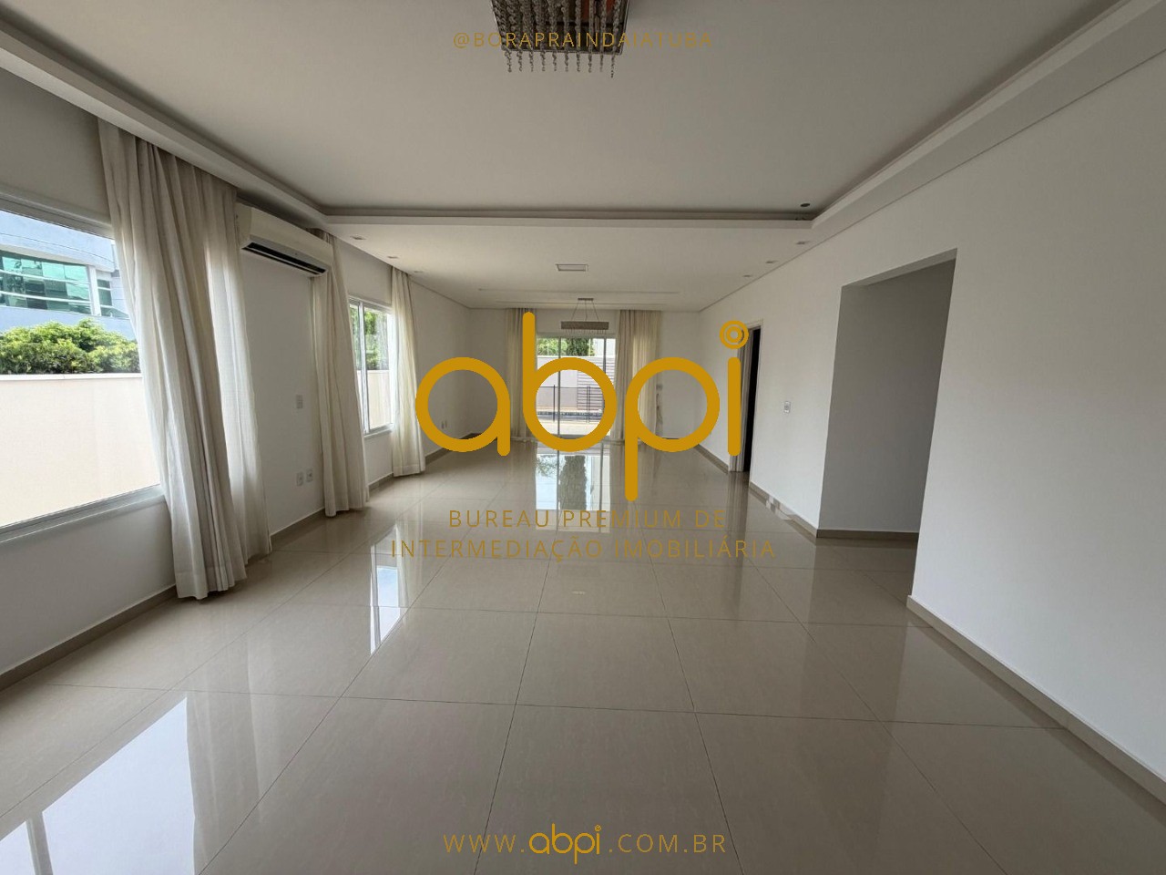 Casa de luxo à venda em condomínio no Jardim Amstalden Residence, Indaiatuba-SP: 4 quartos, 3 suítes, 2 salas, 4 banheiros, 4 vagas de garagem, 351,64m².