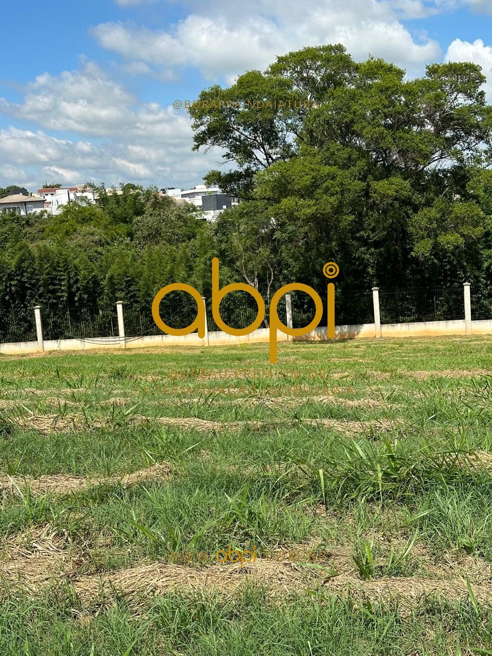 Terreno de 1.010m² em condomínio à venda na Reserva Petrus, Indaiatuba-SP: ideal para construir a casa dos seus sonhos!