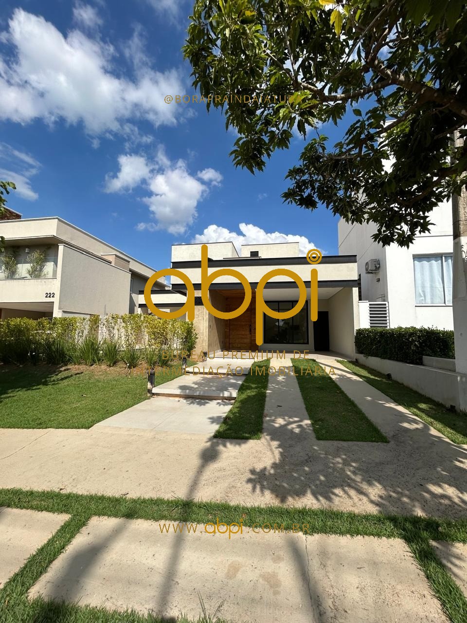 Imperdível oportunidade: Casa em condomínio à venda em Indaiatuba-SP, Jardim Residencial Alto de Itaici, 3 quartos, 3 suítes, 2 salas, 4 banheiros, 2 vagas, 210m²