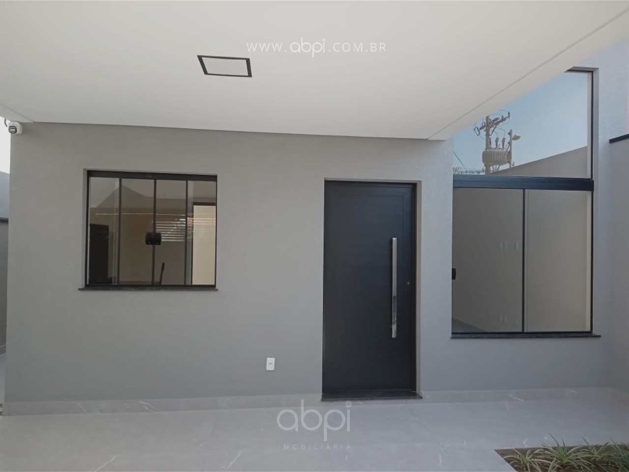 Imperdível e única oportunidade: Casa à venda no Jardim União, Indaiatuba-SP! 3 quartos, 1 suíte, 2 salas, 4 banheiros, 2 vagas. Venha conferir! ABPI