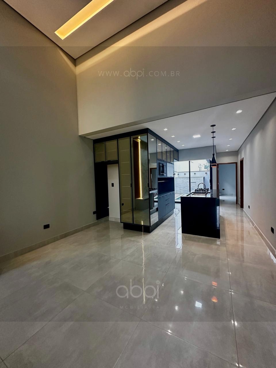 Casa linda e aconchegante, ampla de Luxo em Condomínio Exclusivo: 3 Quartos, 3 Suítes, Piscina e Móveis - Parque Gran Reserve, Indaiatuba-SP, ABPI