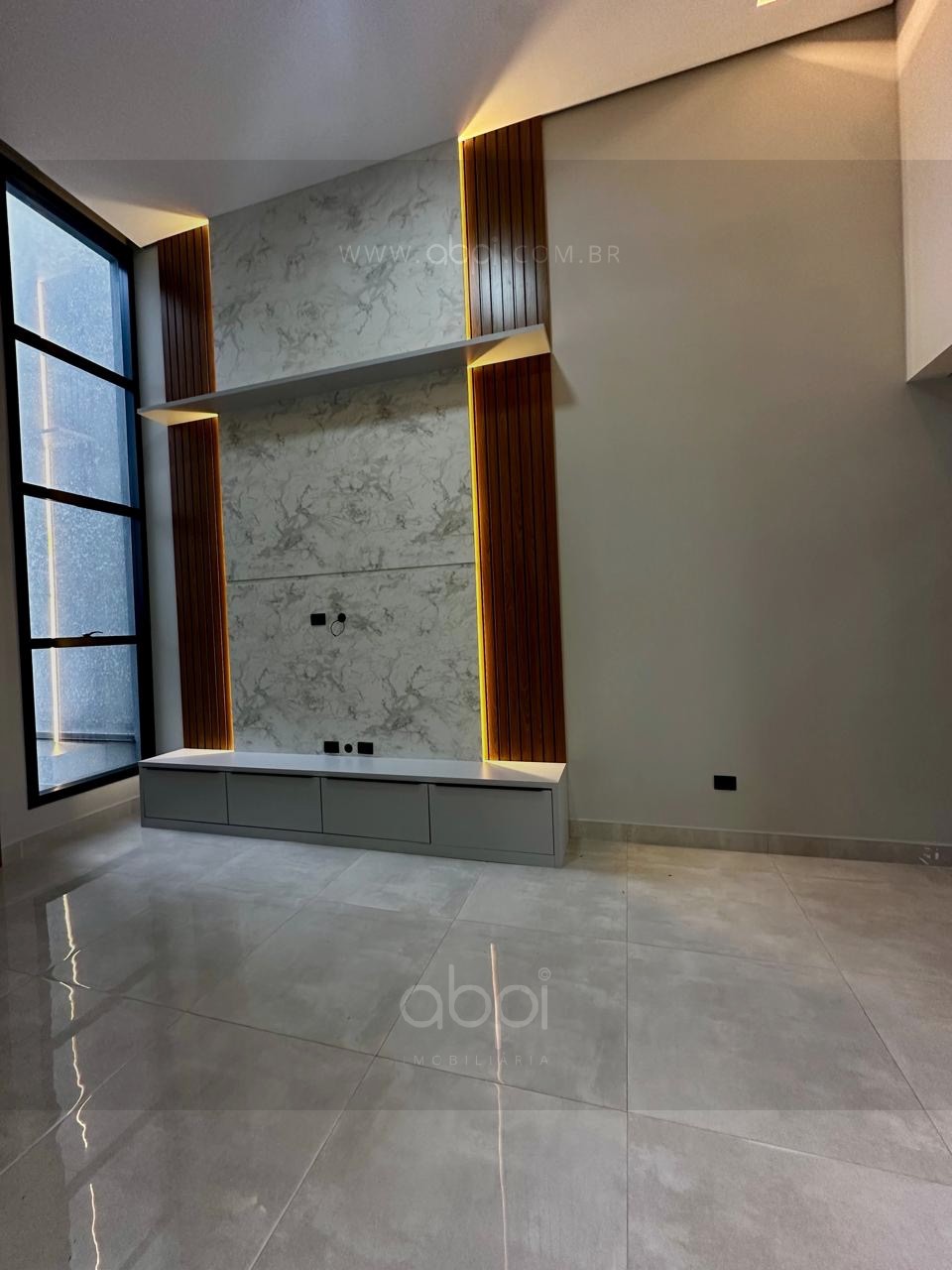 Casa linda e aconchegante, ampla de Luxo em Condomínio Exclusivo: 3 Quartos, 3 Suítes, Piscina e Móveis - Parque Gran Reserve, Indaiatuba-SP, ABPI