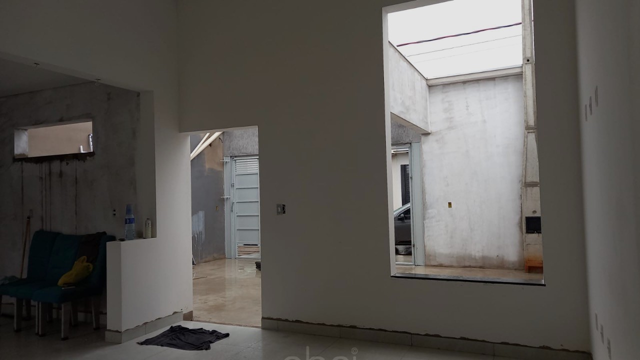 Casa à venda em Indaiatuba-SP: 3 quartos, 1 suíte, 2 salas, 2 banheiros, 95 m² de área, churrasqueira, iluminada, prática  - Entrega em Julho! ABPI