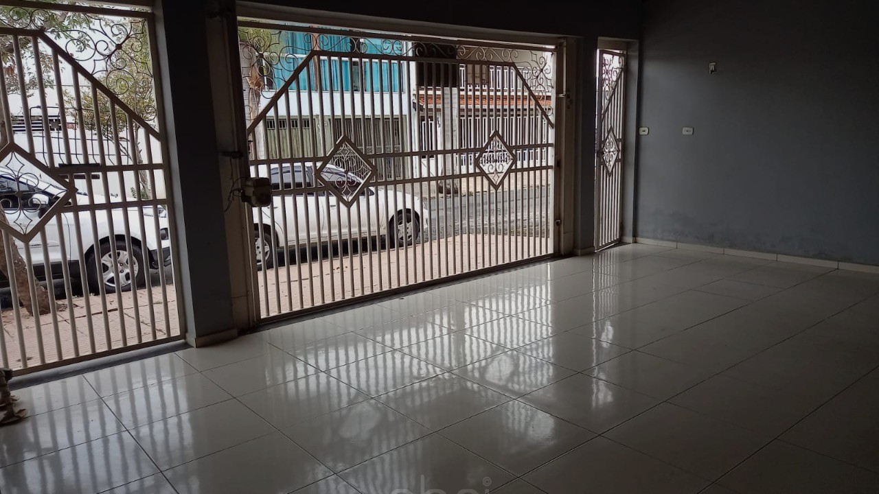 Casa ampla à venda em Indaiatuba-SP, Jardim Paulista II: 3 quartos, 1 suíte, 2 salas, 2 banheiros, 3 vagas de garagem, lazer - R$ 700.000,00, ABPI