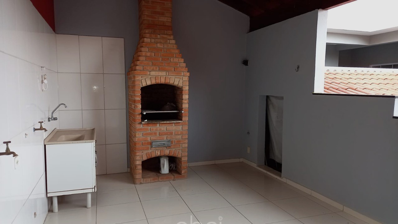 Casa ampla à venda em Indaiatuba-SP, Jardim Paulista II: 3 quartos, 1 suíte, 2 salas, 2 banheiros, 3 vagas de garagem, lazer - R$ 700.000,00, ABPI