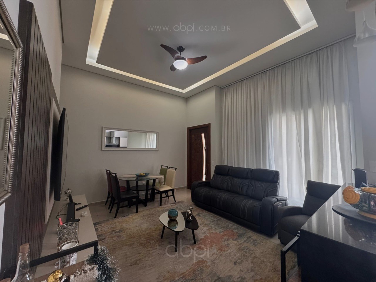 Imperdível: Casa em condomínio à venda em Indaiatuba-SP, 3 quartos, 1 suíte, 105,05m² no Jardins do Império.